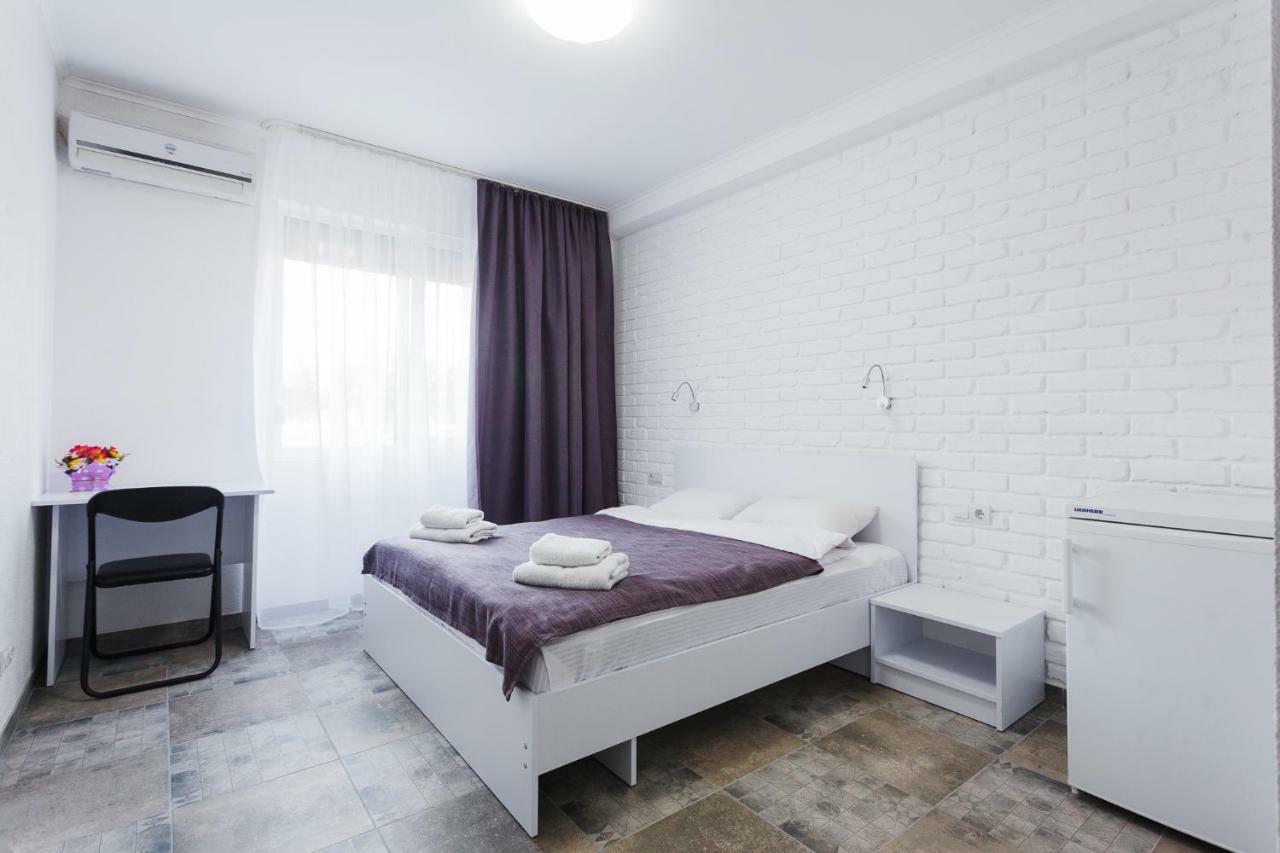 Skyhome Na Nauky Kiev Exterior foto